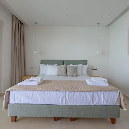 Sienna Private Luxury * Marathiás