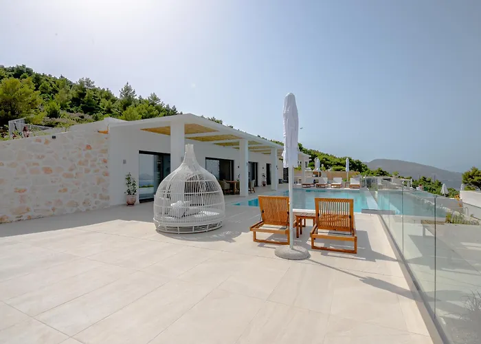 Sienna Private Luxury Marathias (Zakynthos)