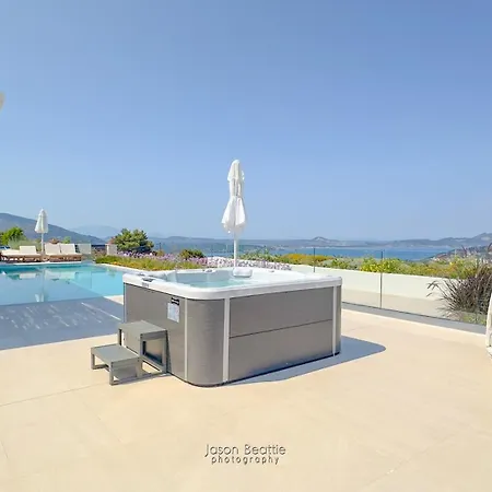 Sienna Private Luxury * Маратьяс