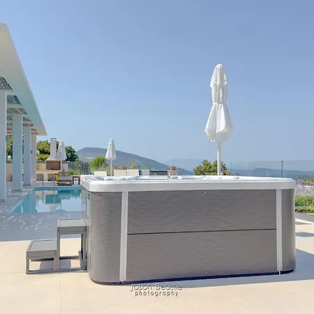 Sienna Private Luxury Маратьяс